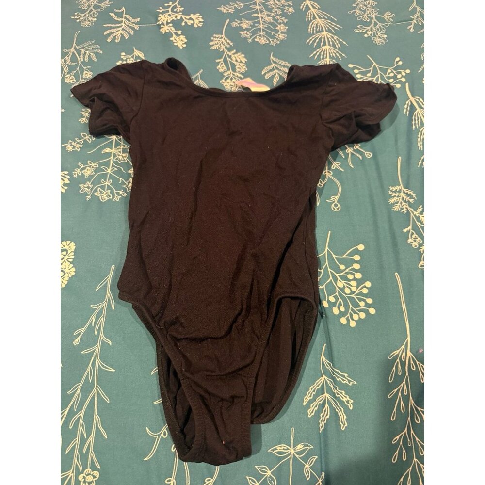 6 FOR $10 Girls size 8/10 plain black dance outfit